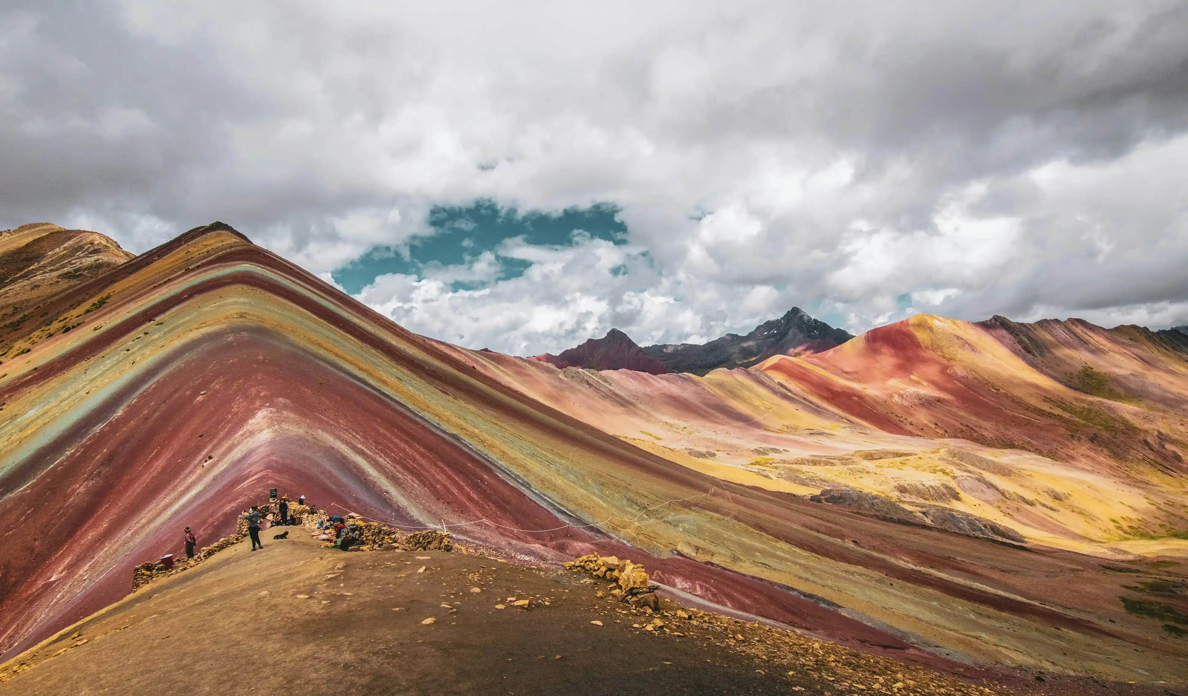 Montaña de Siete Colores, Perú